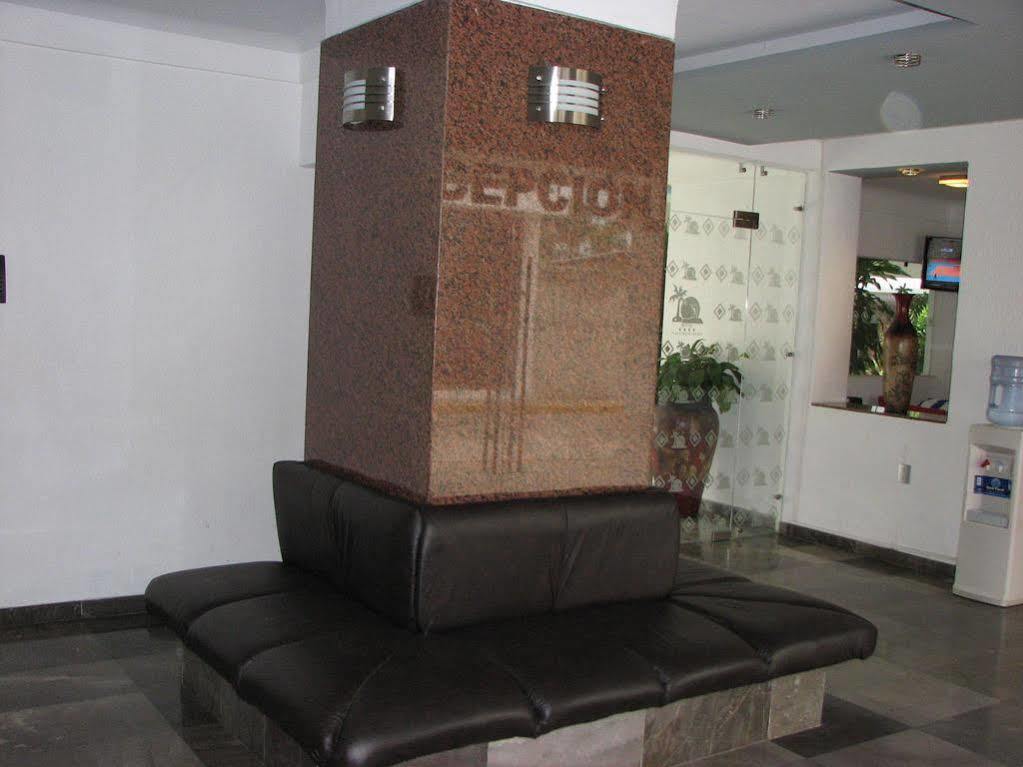 Hotel Y Suites Plaza Manzanillo Ngoại thất bức ảnh