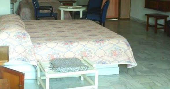 Hotel Y Suites Plaza Manzanillo Ngoại thất bức ảnh